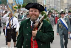 Trachten- und Schützenfestzug, Teil 6 Trachten- und Schützenfestzug, Teil 6
