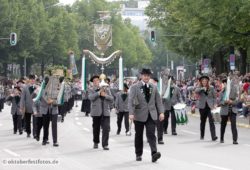 Einzug Festwirte und Brauereien, Teil 4